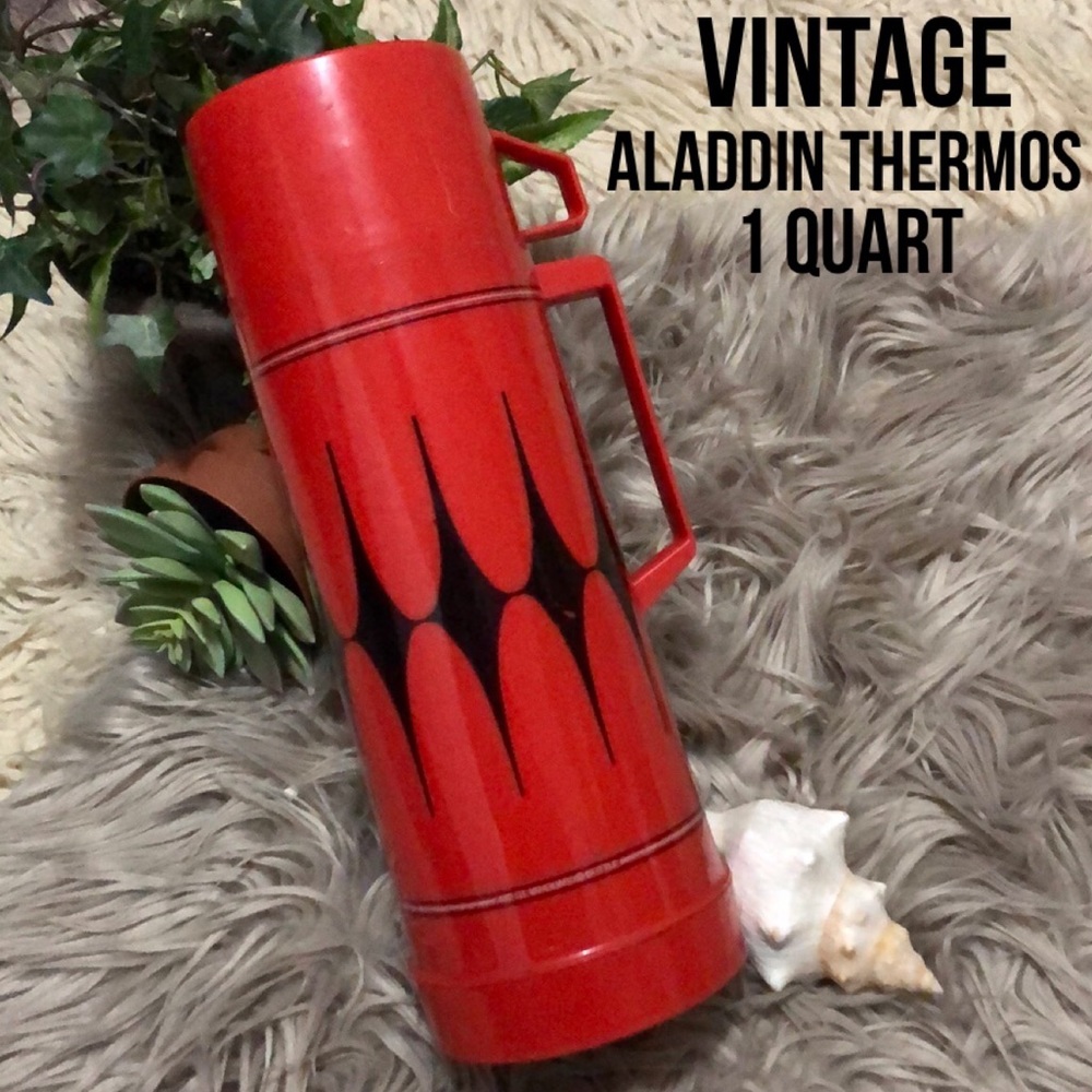 Vintage Aladdin Thermos-1 Quart Capacity-Red/Black-Used